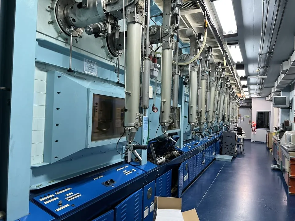 LEITZ MICROSCOPE AUTOMATION