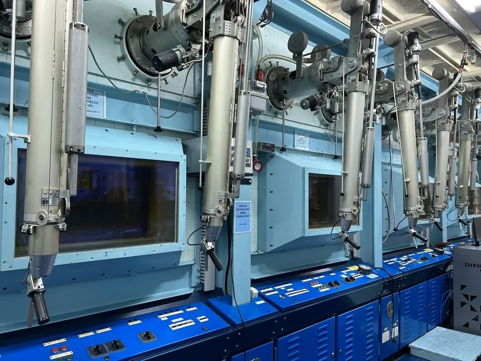 LEITZ MICROSCOPE AUTOMATION